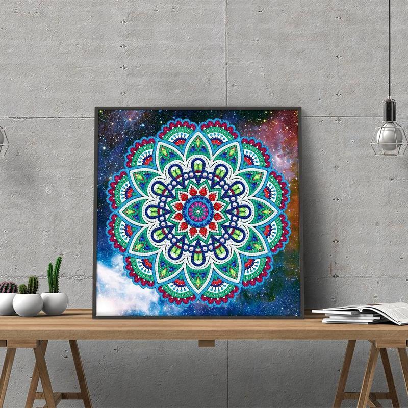 Mandala | Glow in the dark 30x30cm Diamond painting | Eigen foto | Dieren | Kopen | Dikke dames | Action | Nederland | Steentjes | Diamant | Diamond Painting Expert